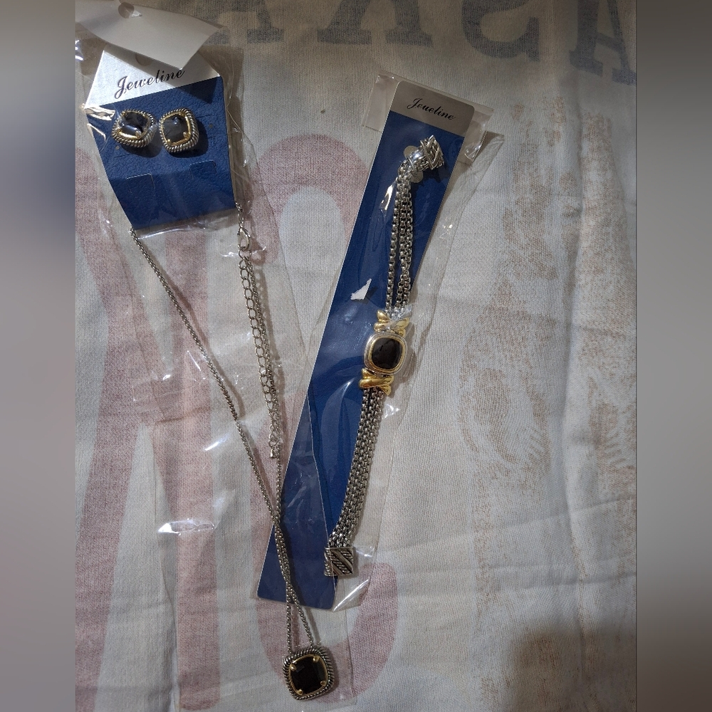 Silver and Black Jewelry Set